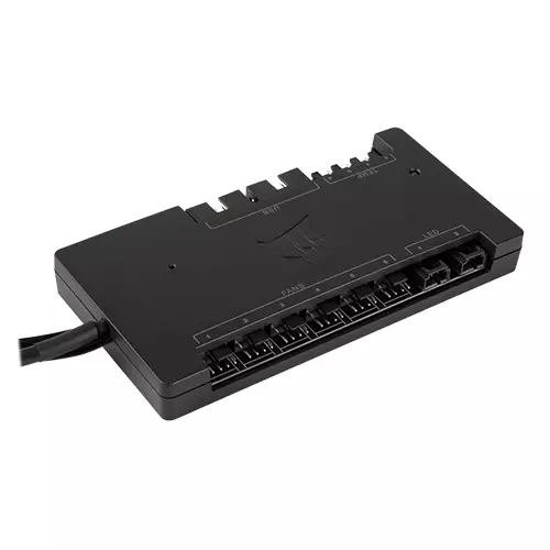 Corsair iCUE Commander PRO Smart RGB Lighting and Fan Speed Controller - 1