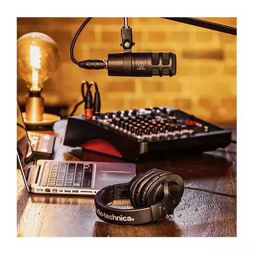 Audio Technica AT2040 Hypercardioid Dynamic Podcast Microphone - 2